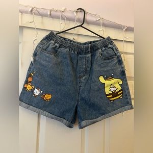 Hot Topic Pompompurin Jean Shorts